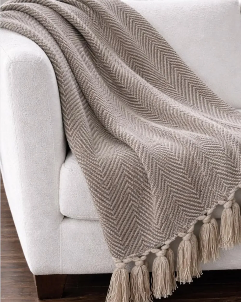 Blanket couch fringe — Soft Furnishings sourced from India by Straight to Source